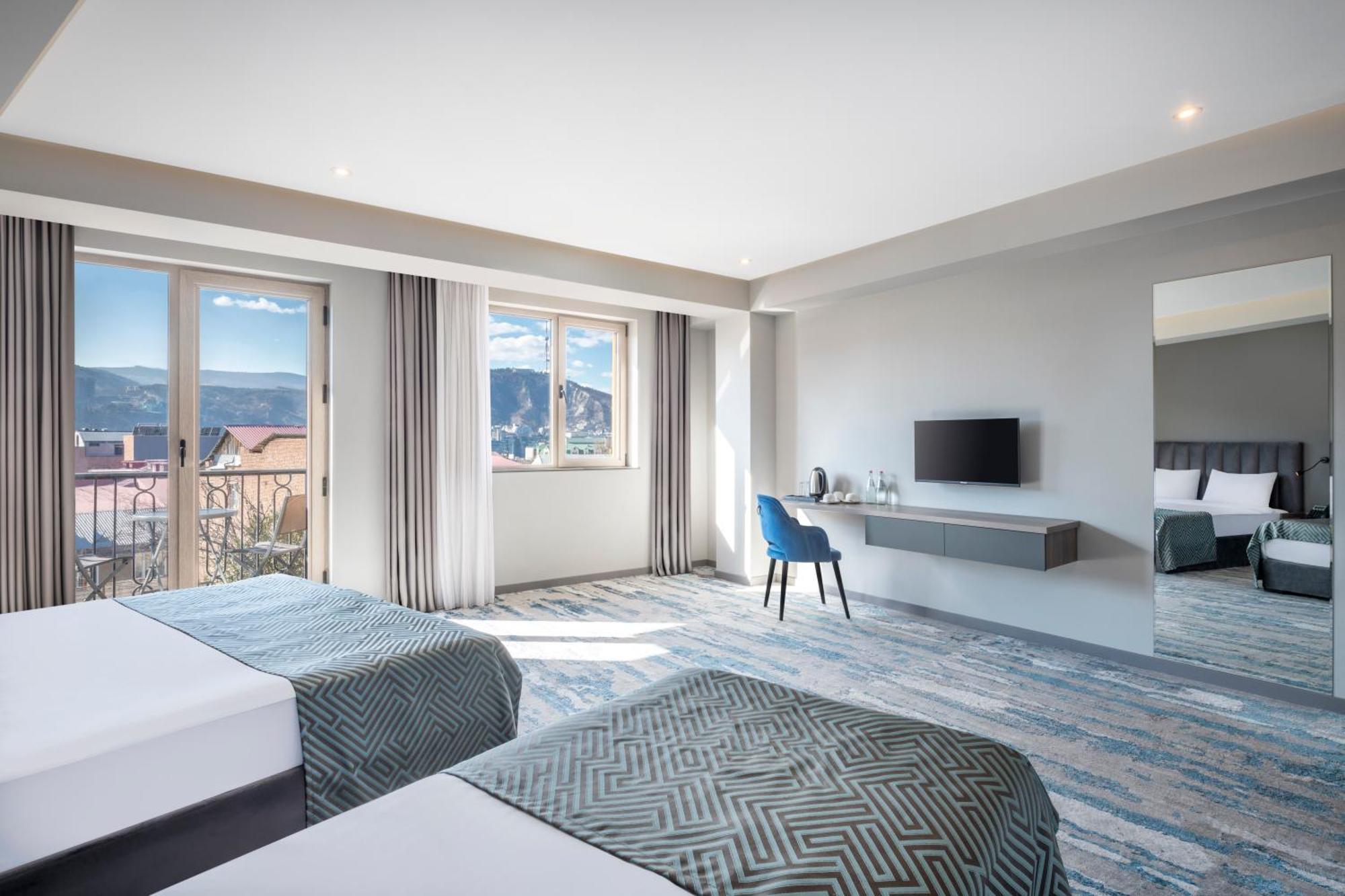 Hotel Address 9d