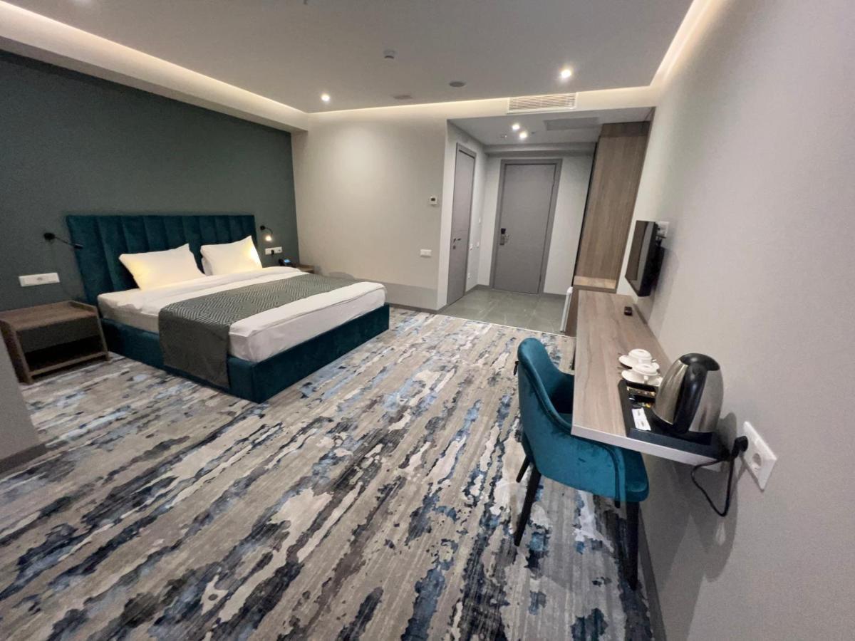Hotel Address 9d 4*